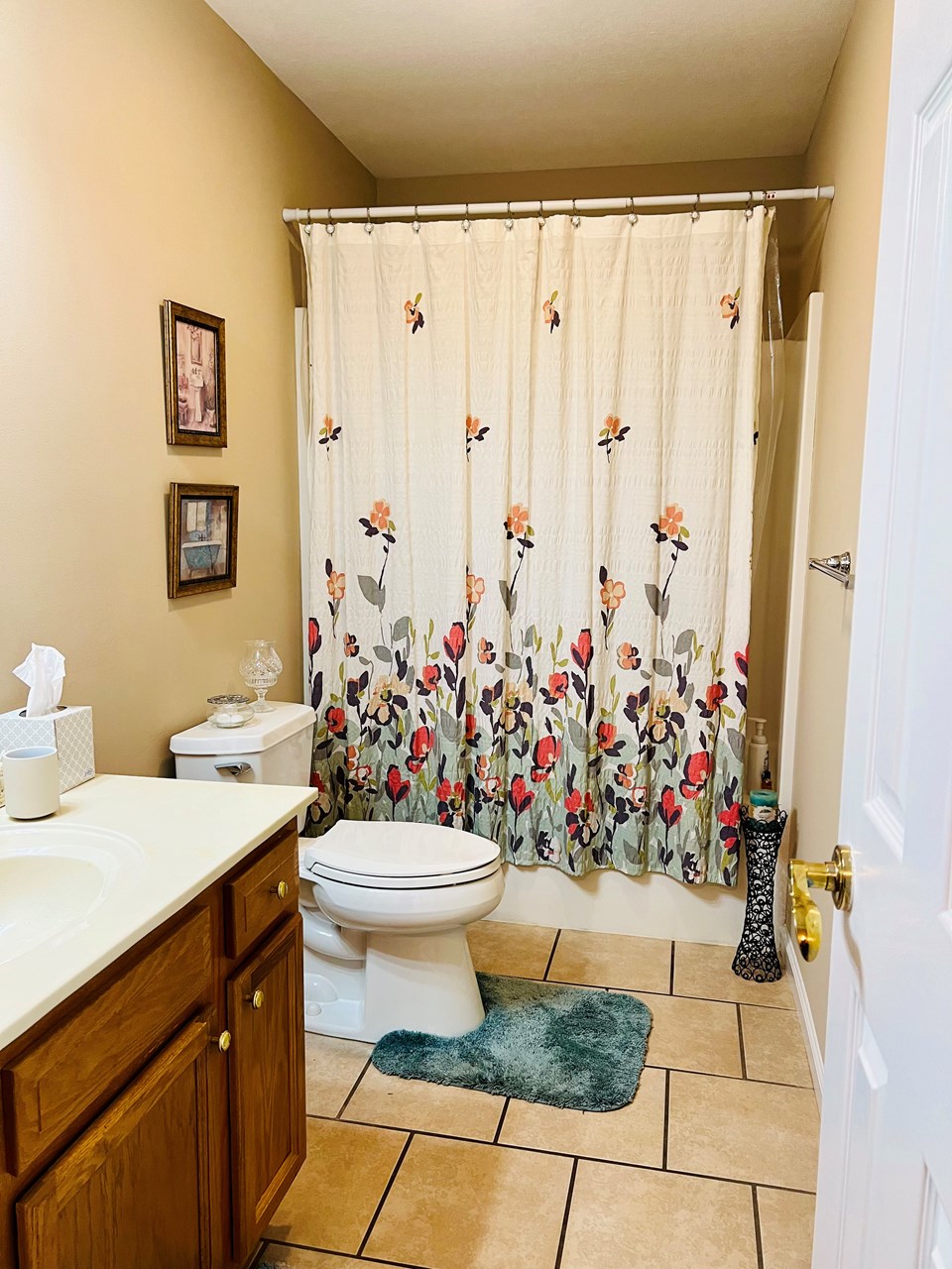 second bedroom / hall bath with tile floor